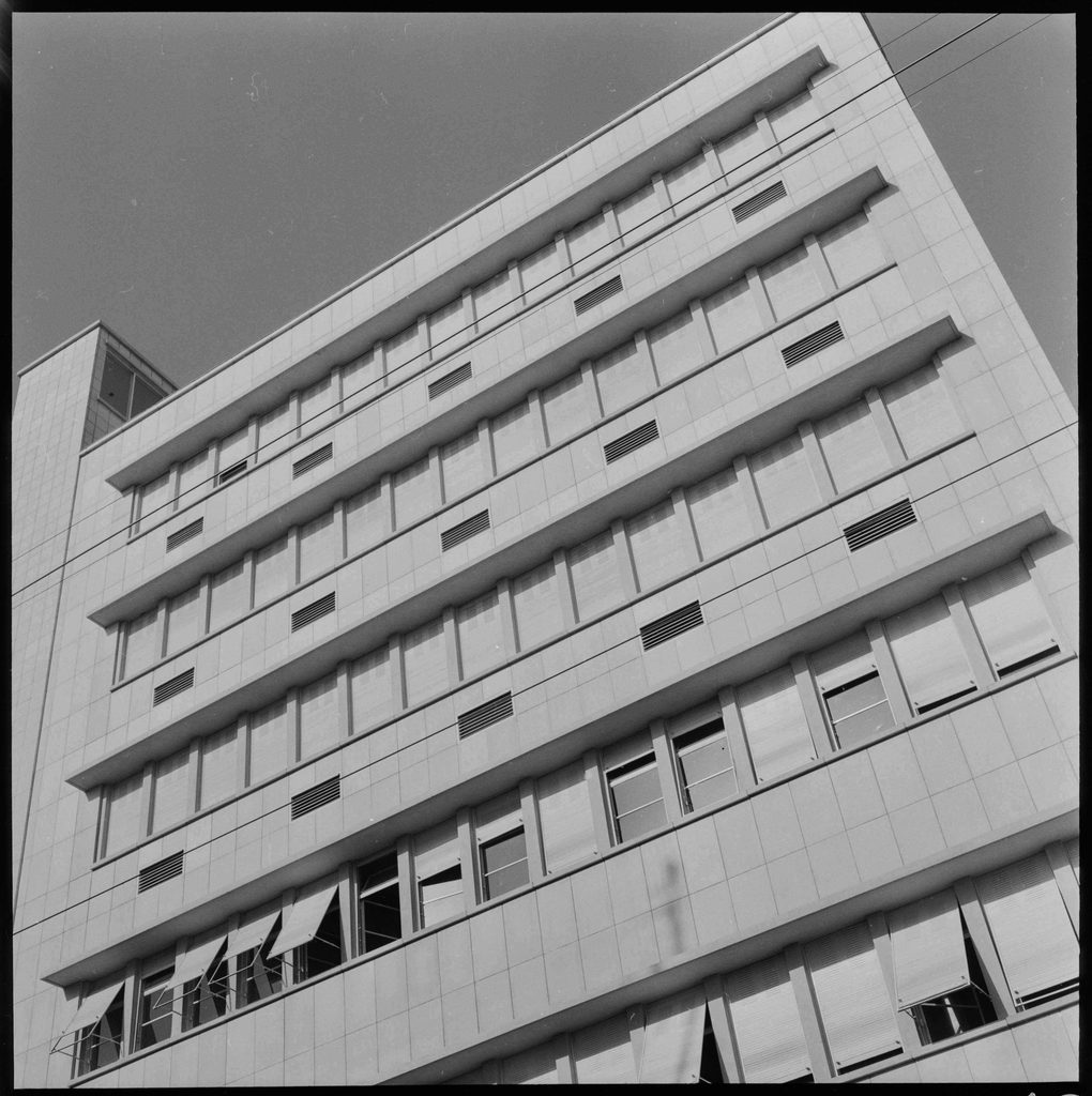 Tunis radio building